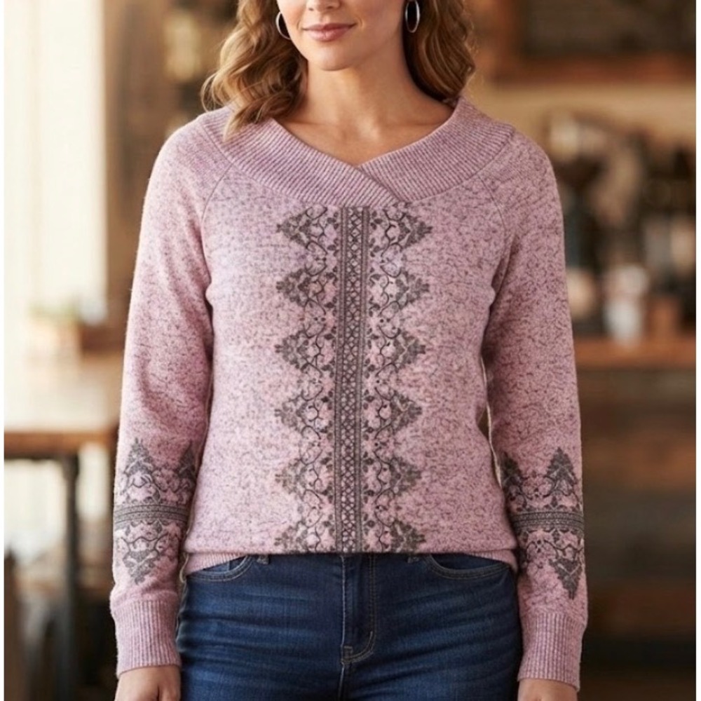 No‎ Frills Los Angeles Lavender Knit Sweater Graphic Damask Print V-Neck Large